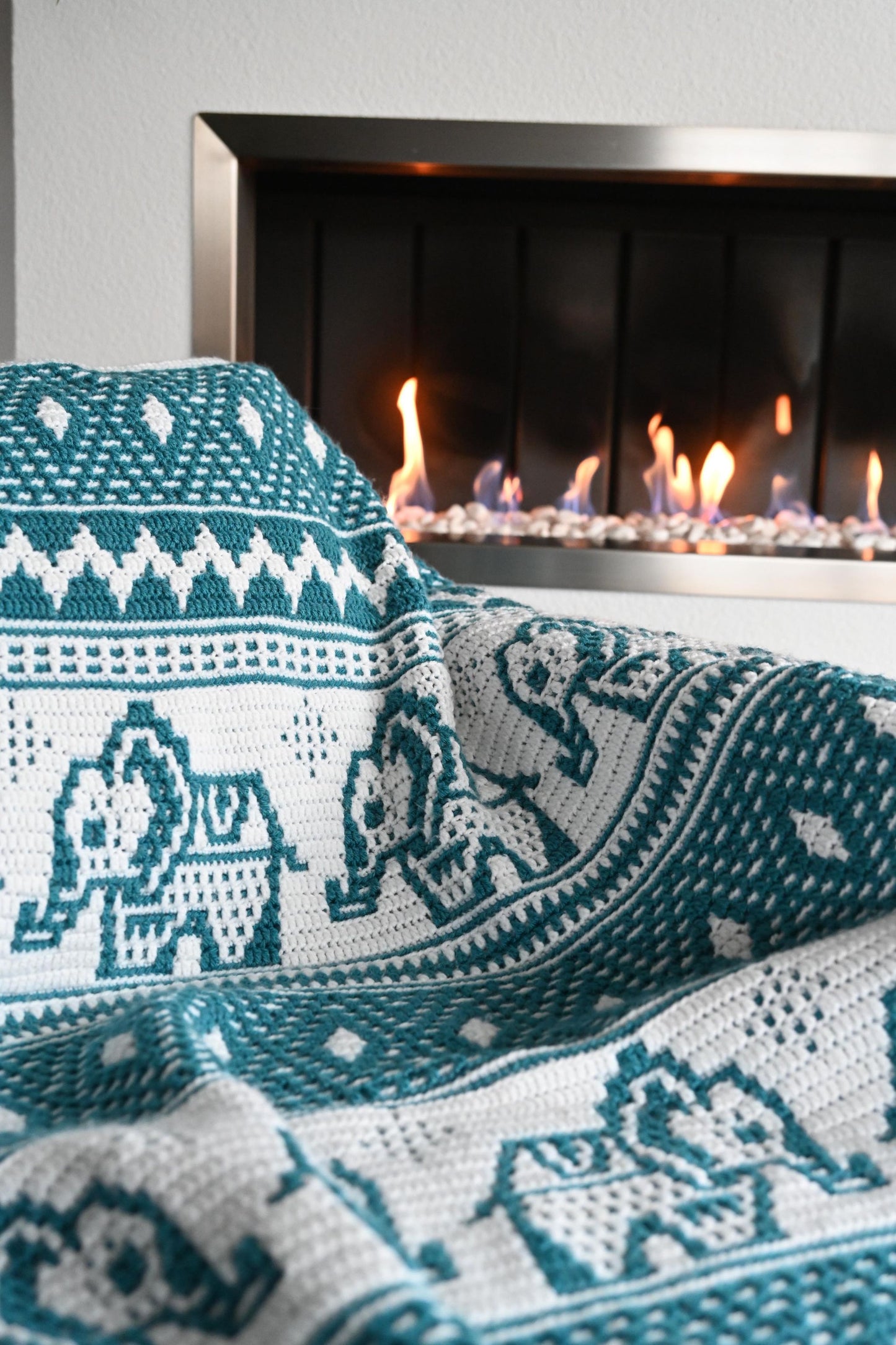 Today is Overlay Crochet Olifanten Deken Garenpakket