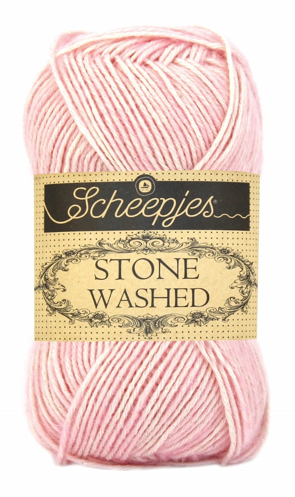 Scheepjes Stone Washed Rose Quartz (820)