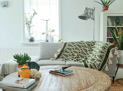 Lonesome Pines Throw Green (Colour Crafter)