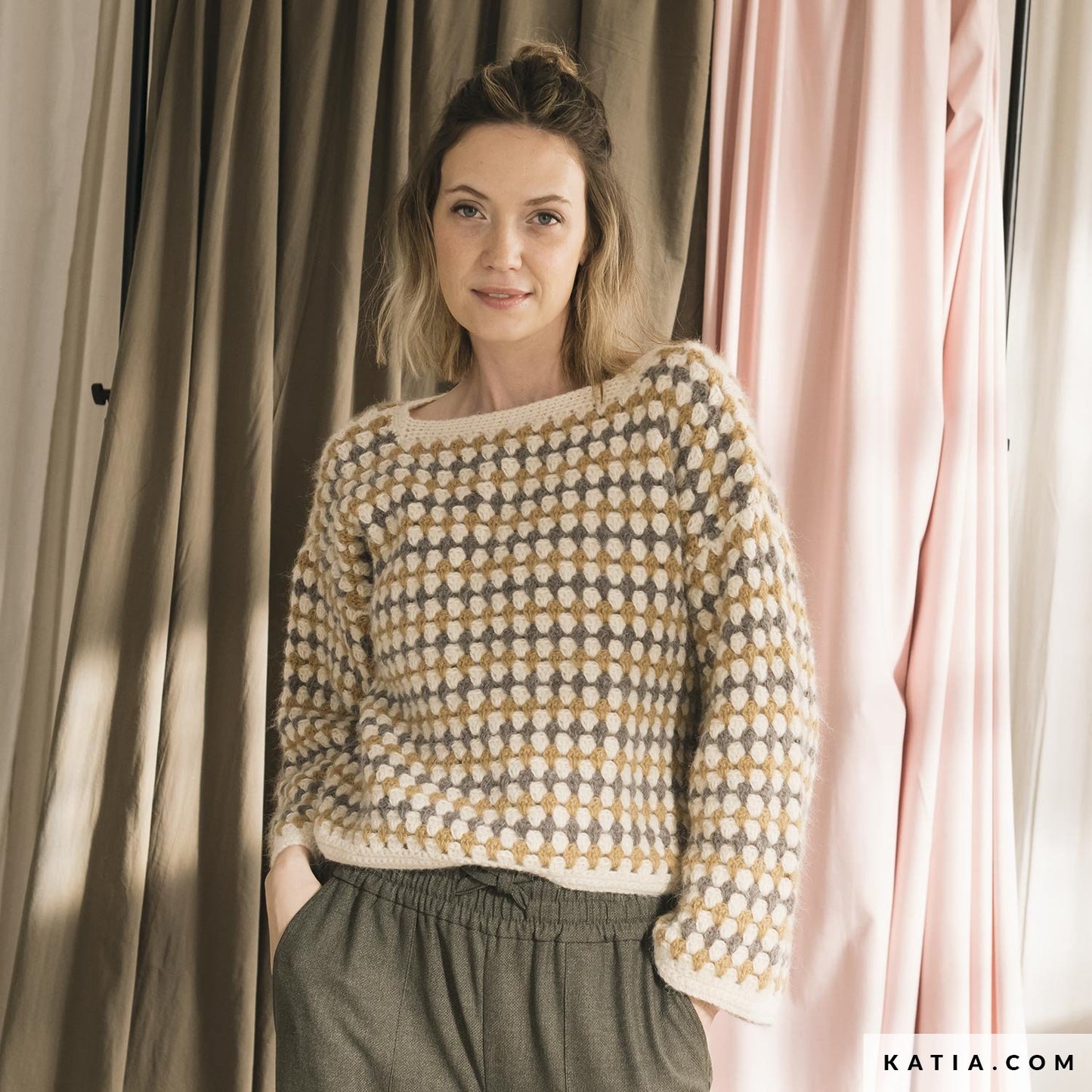 Katia Crochet No 124